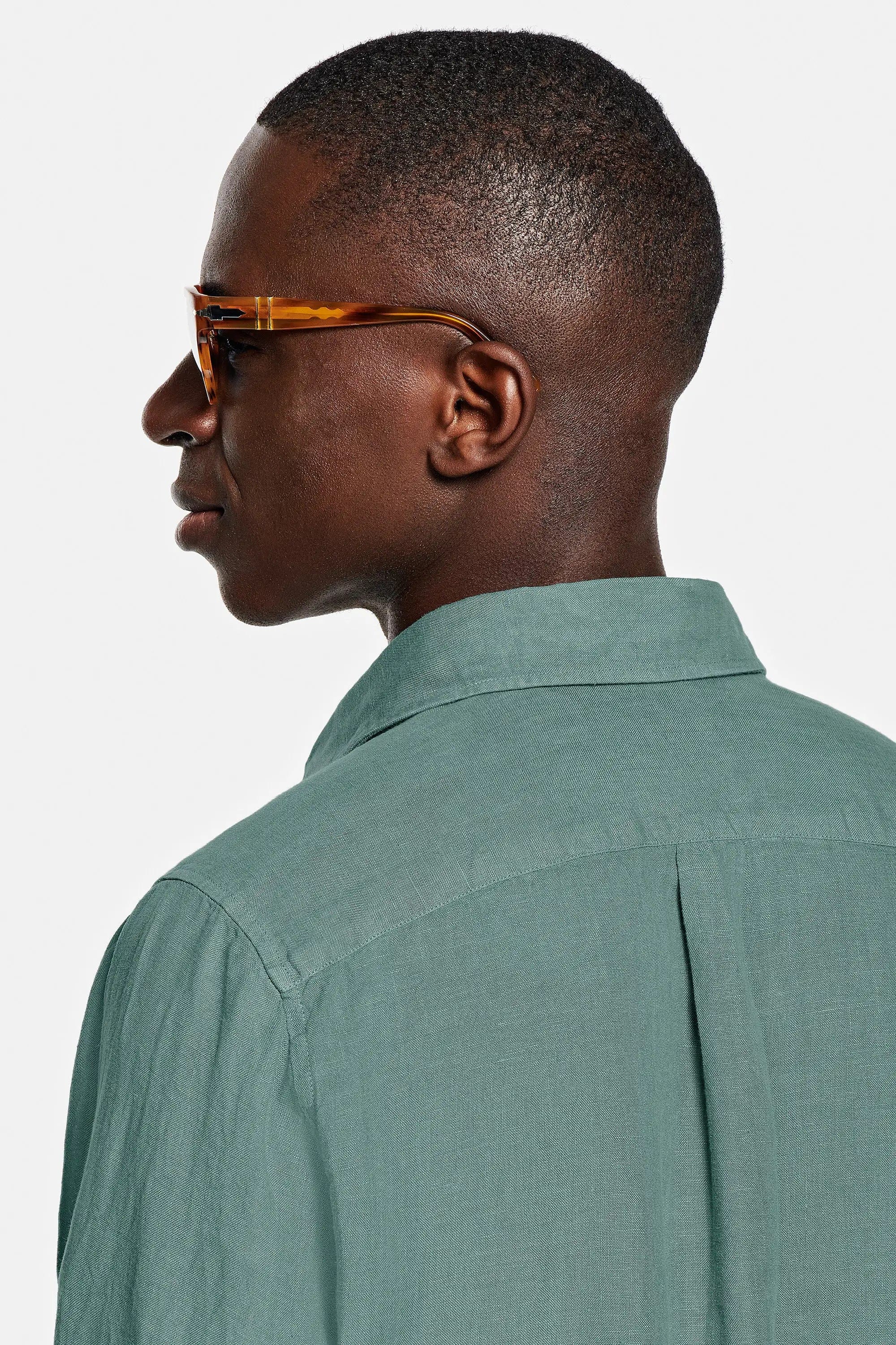 Paris- Chemise en lin vert olive